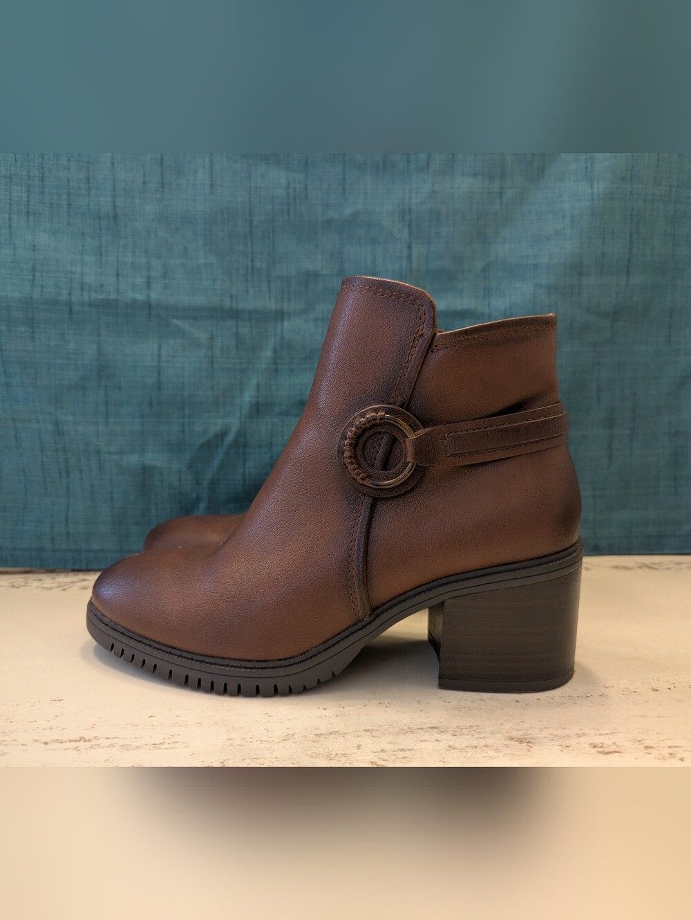 Brown Baretrap Boots, size 9